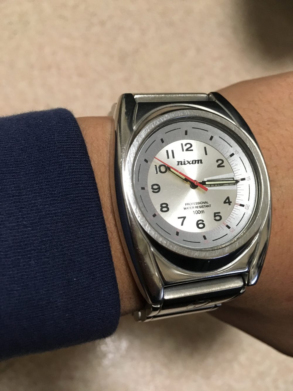 NIXON 「The Don」 レビュー