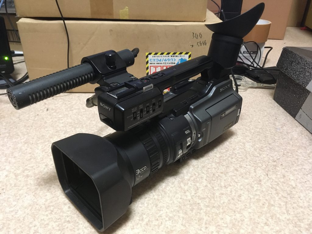 動作品 Sony DSR-PD170 miniDV DRUM350H マイク付 - ビデオカメラ